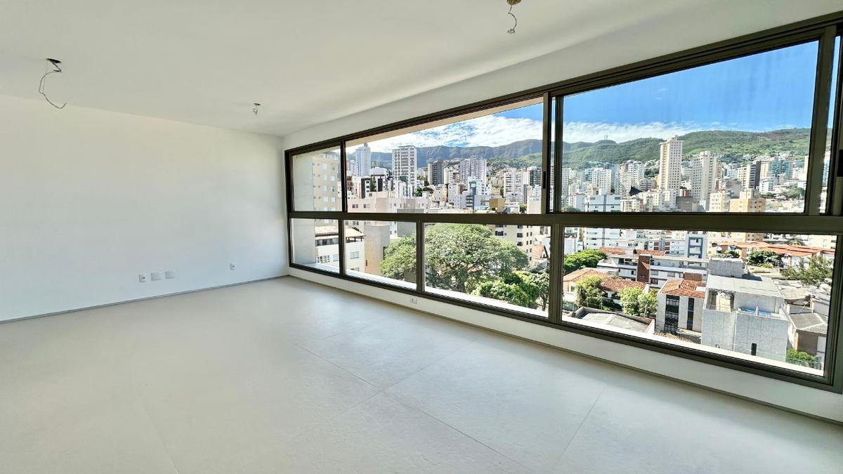 Apartamento, Cruzeiro, 4 Quartos, 3 Vagas, 2 Suítes