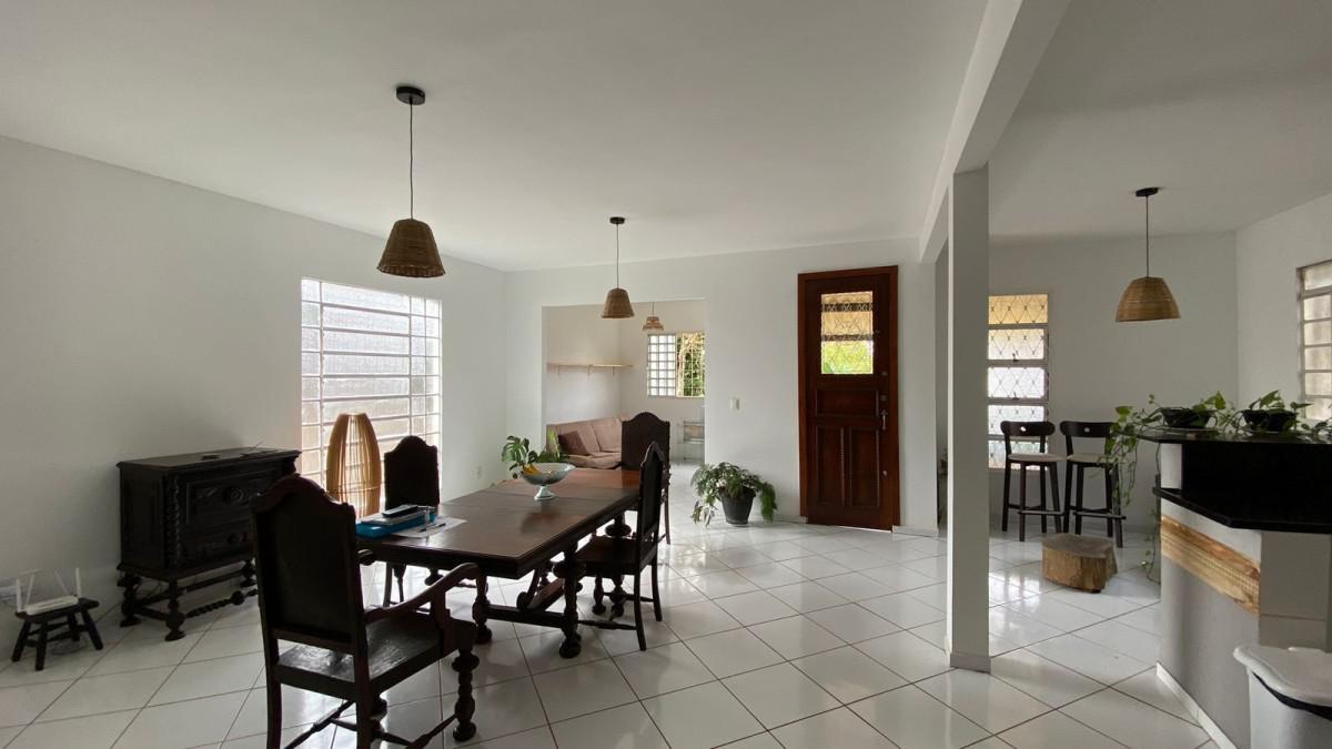 Casa, Lundcea, 2 Quartos, 2 Vagas, 2 Suítes