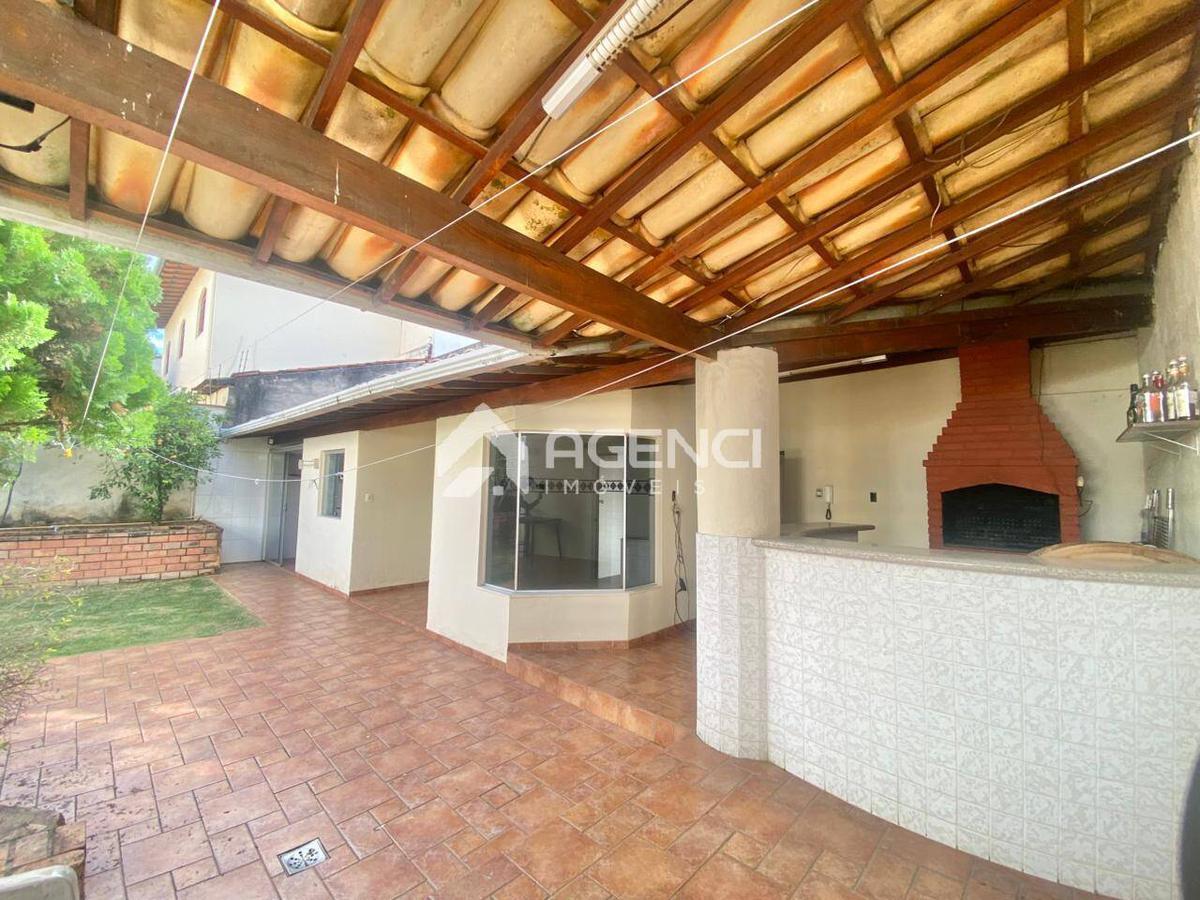 Casa, Serrano, 4 Quartos, 0 Vaga, 1 Suíte