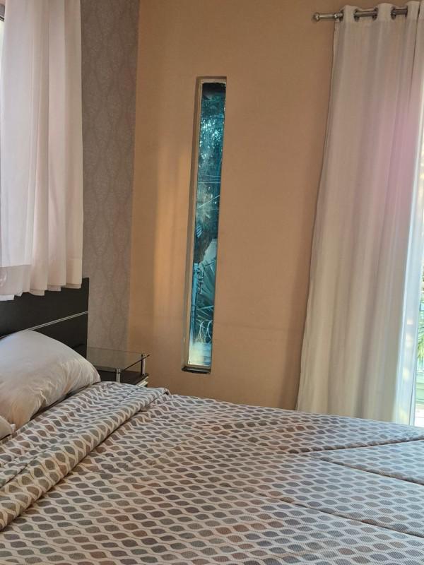 Casa, Cabral, 3 Quartos, 2 Vagas, 1 Suíte