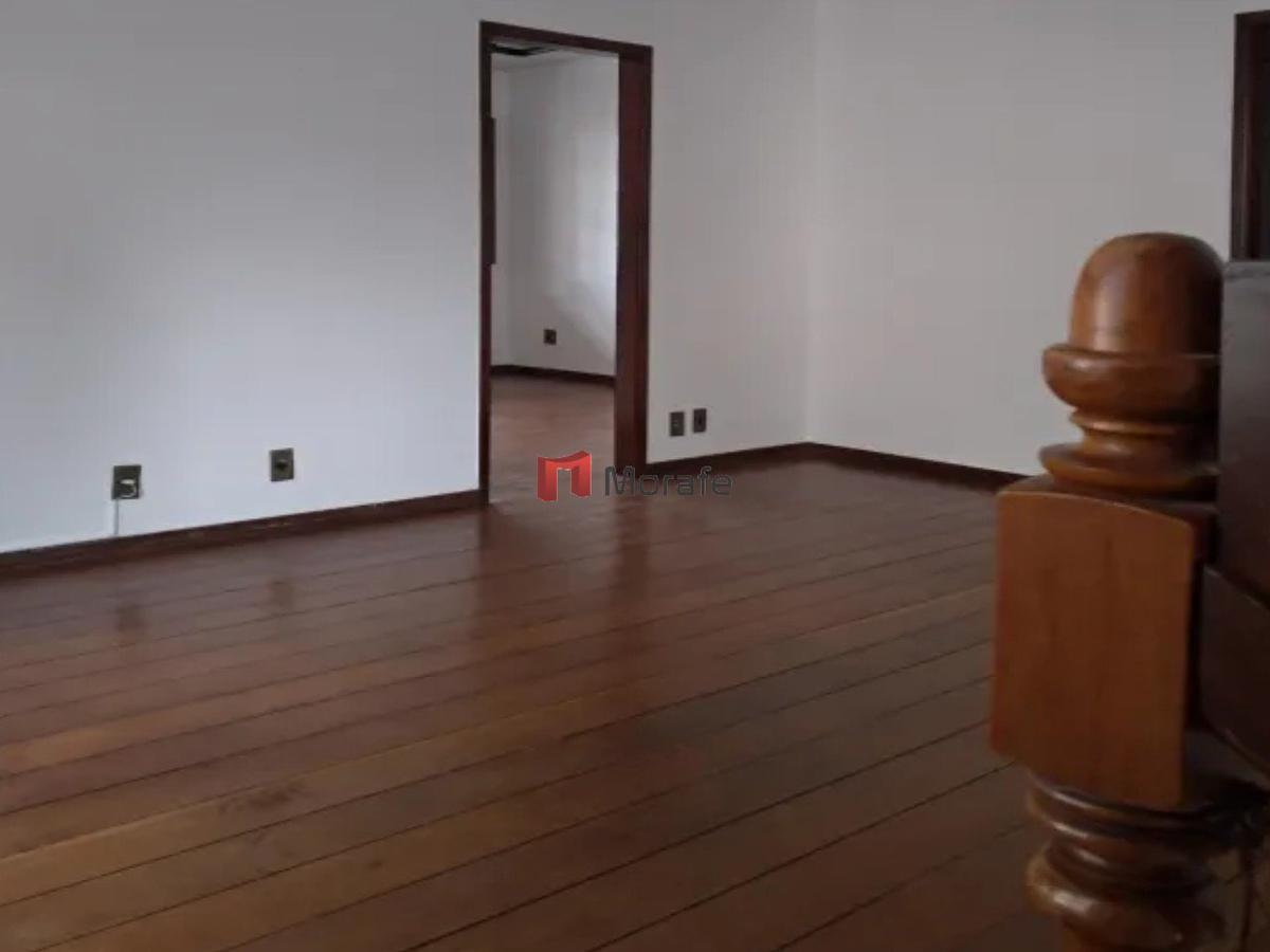 Casa, Jaraguá, 8 Quartos, 5 Vagas, 1 Suíte