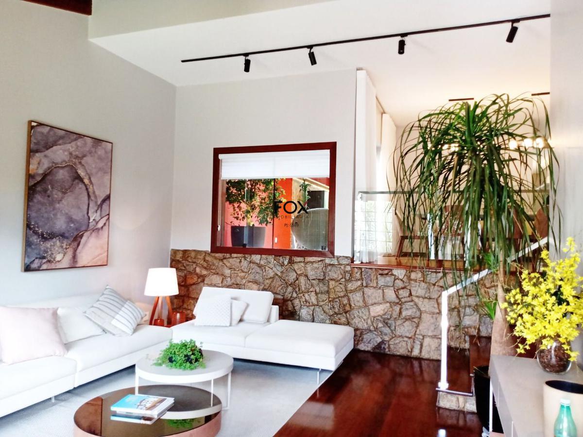 Casa, Santa Lúcia, 6 Quartos, 5 Vagas, 2 Suítes