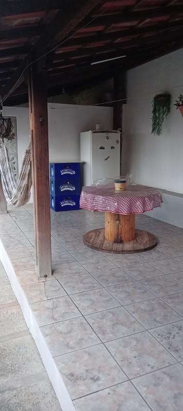 Casa, Camargos, 3 Quartos, 4 Vagas, 1 Suíte