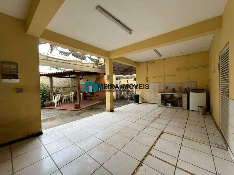 Casa, Nova Granada, 3 Quartos, 2 Vagas, 1 Suíte