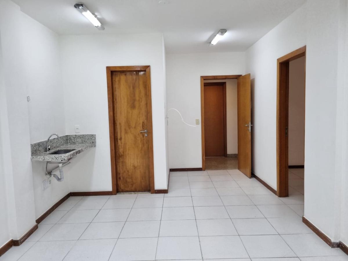 Sala, São Bento, 0 Quarto, 1 Vaga