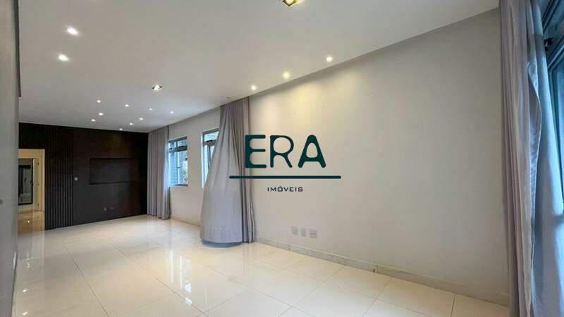 Apartamento, Coração de Jesus, 4 Quartos, 3 Vagas, 1 Suíte
