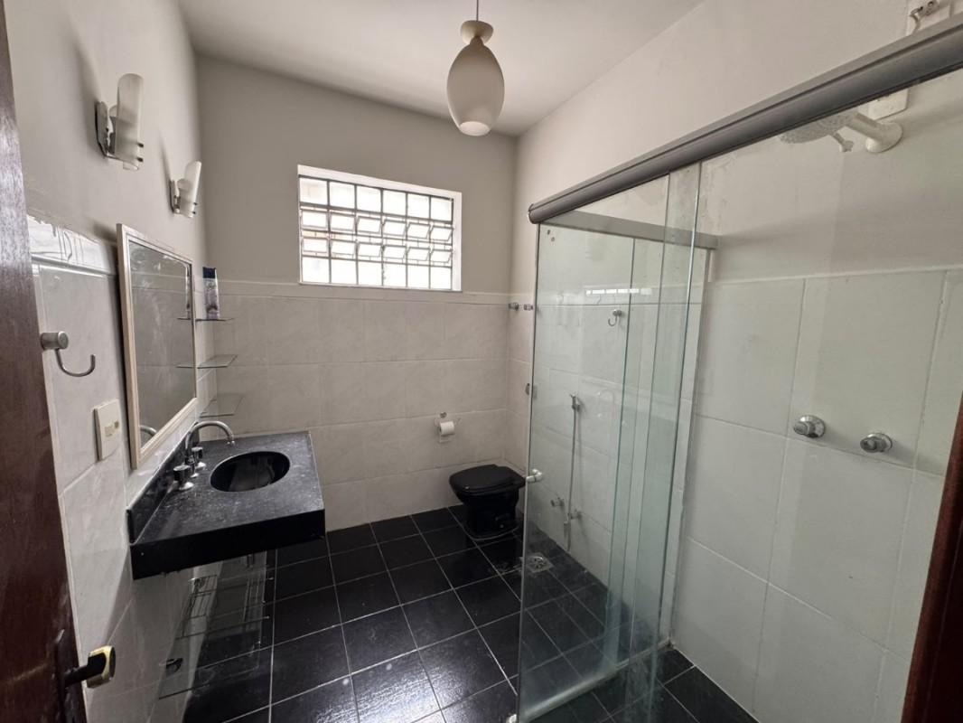 Casa, Colégio Batista, 2 Quartos, 2 Vagas
