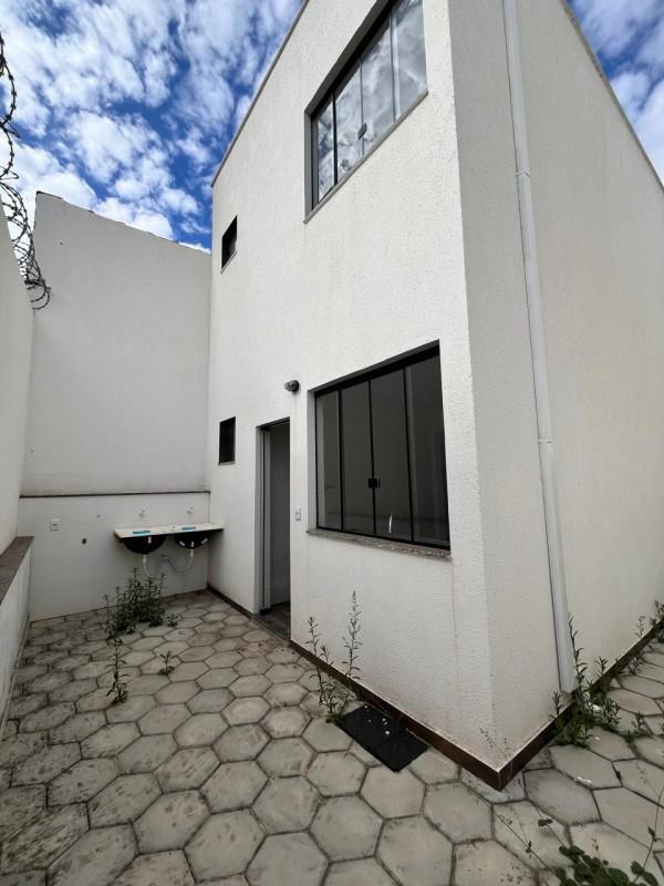 Casa, Masterville, 2 Quartos, 1 Vaga