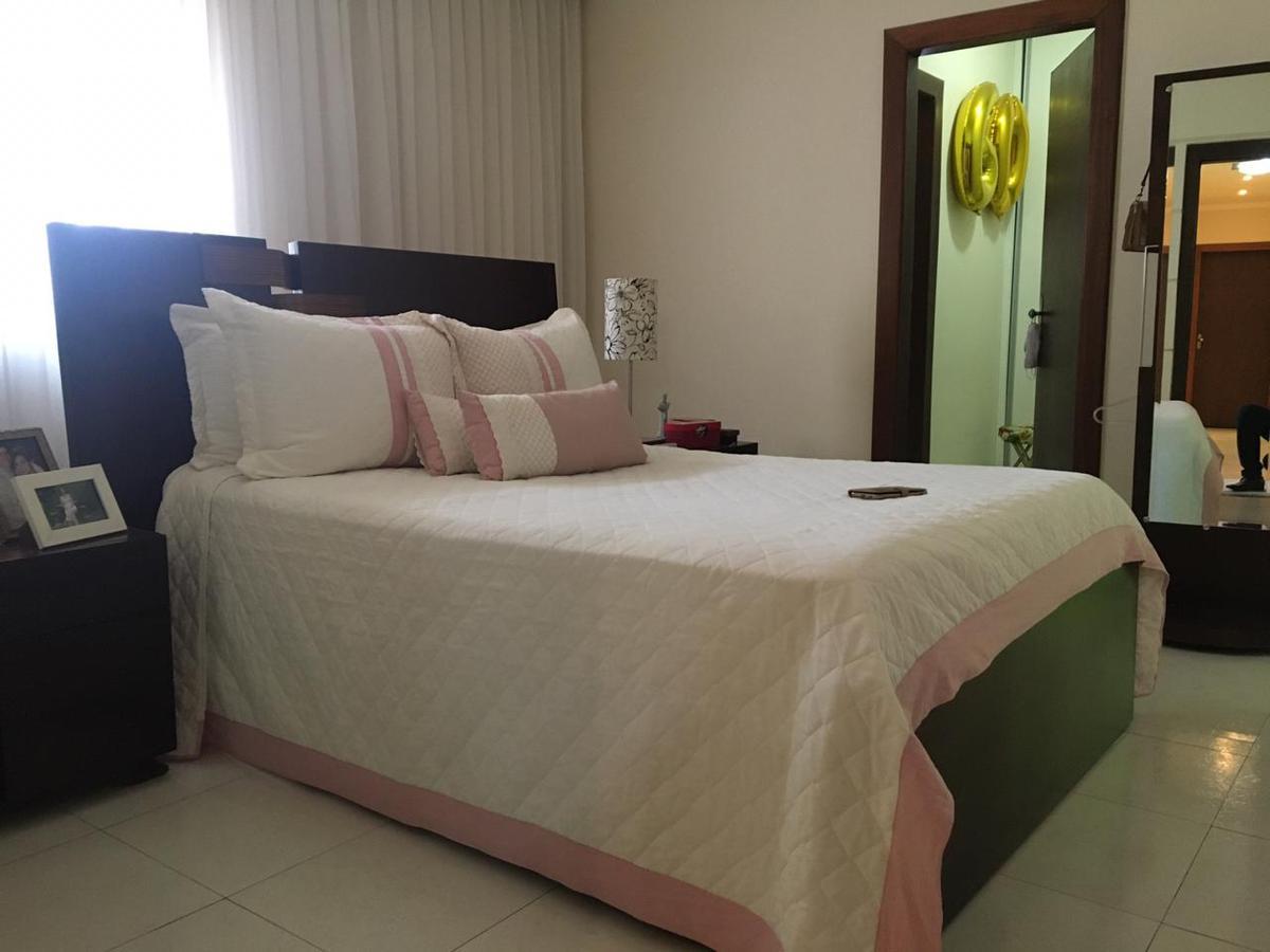 Casa, Ouro Preto, 3 Quartos, 6 Vagas, 1 Suíte