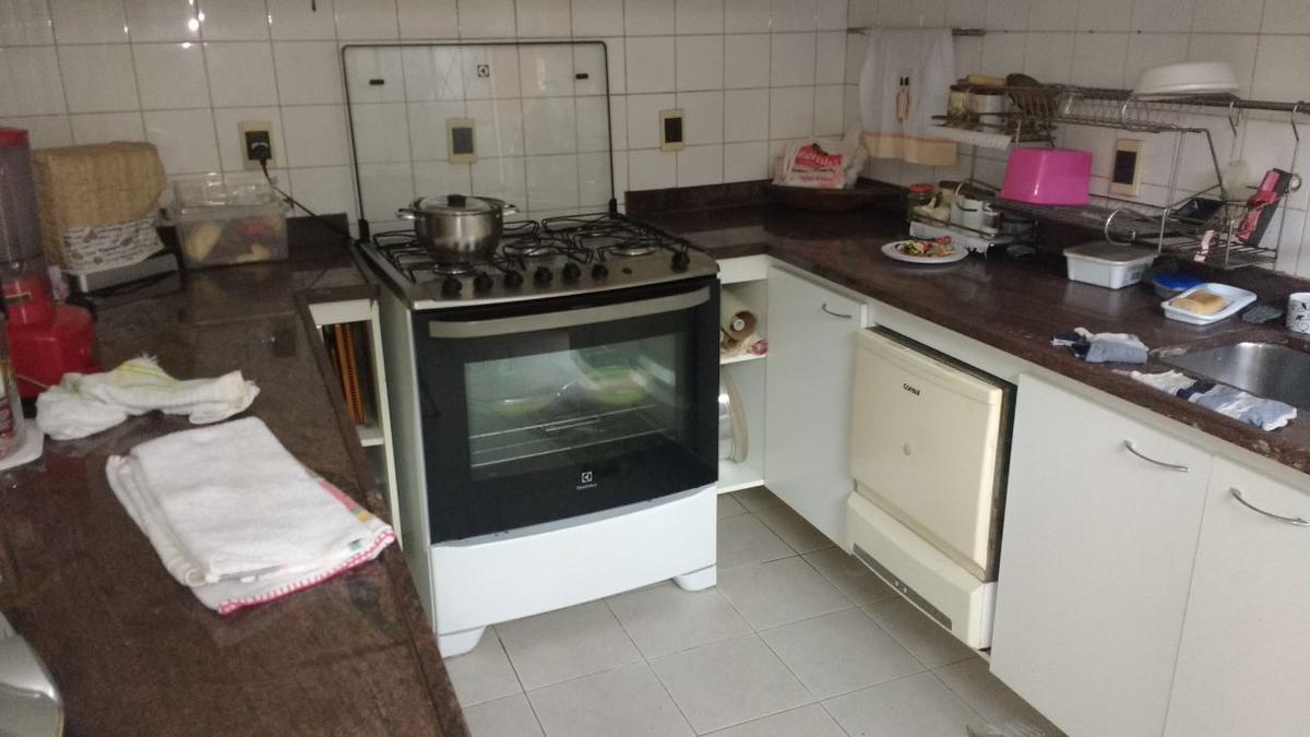 Casa, Planalto, 4 Quartos, 3 Vagas, 2 Suítes