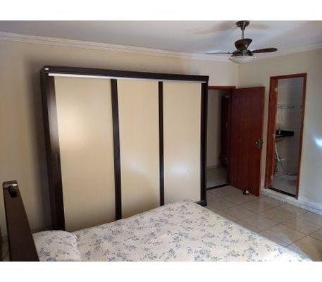 Casa, Tropical, 3 Quartos, 2 Vagas, 1 Suíte