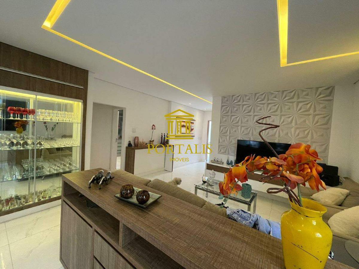 Casa, Graça, 3 Quartos, 2 Vagas, 1 Suíte