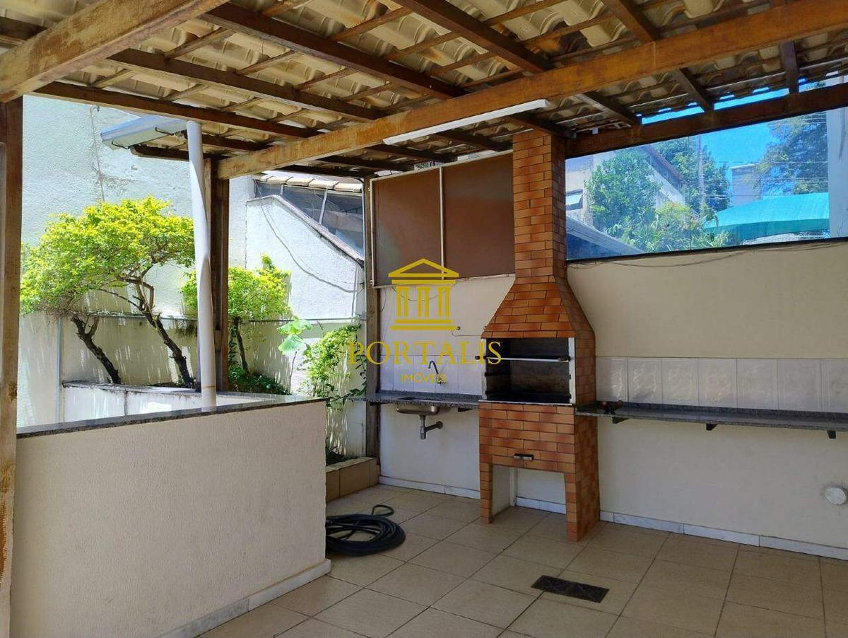 Apartamento, Sagrada Família, 3 Quartos, 2 Vagas, 1 Suíte