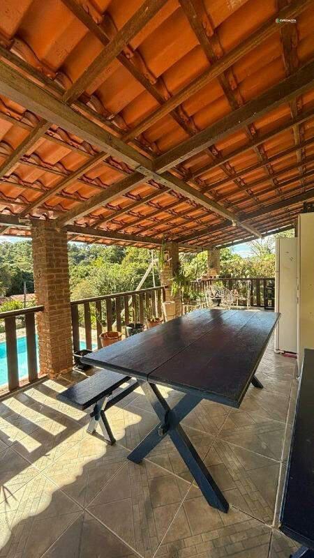 Fazenda, Bonanza, 3 Quartos, 0 Vaga, 1 Suíte
