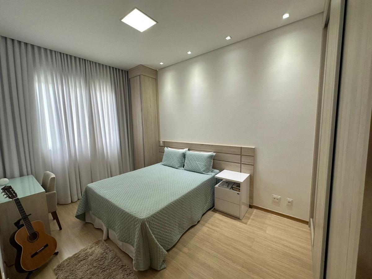 Casa, Gran Park, 4 Quartos, 6 Vagas, 2 Suítes