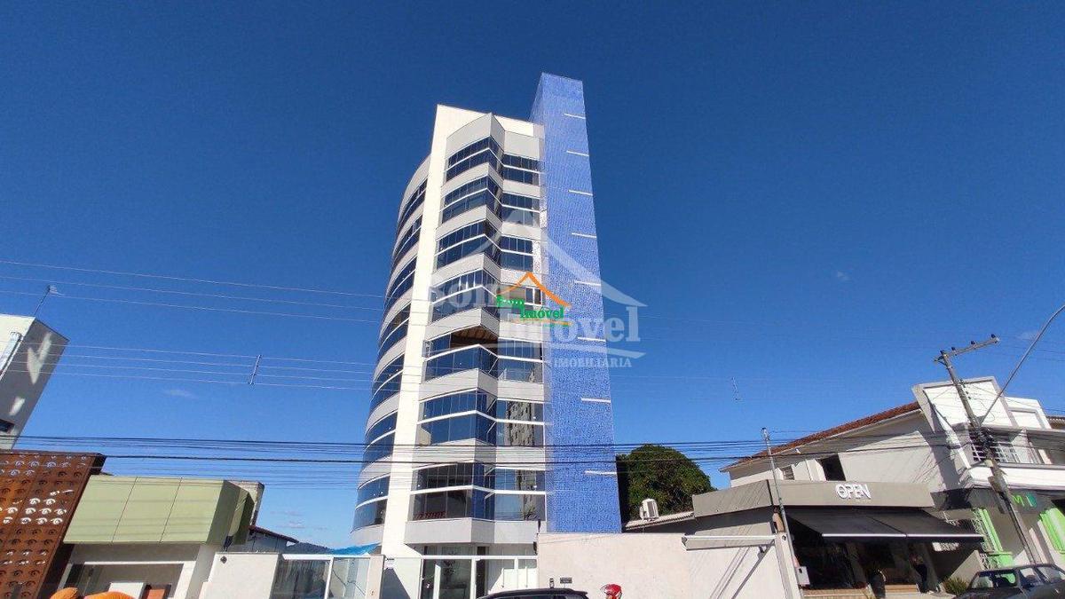 Apartamento, Centro, 4 Quartos, 3 Vagas, 4 Suítes