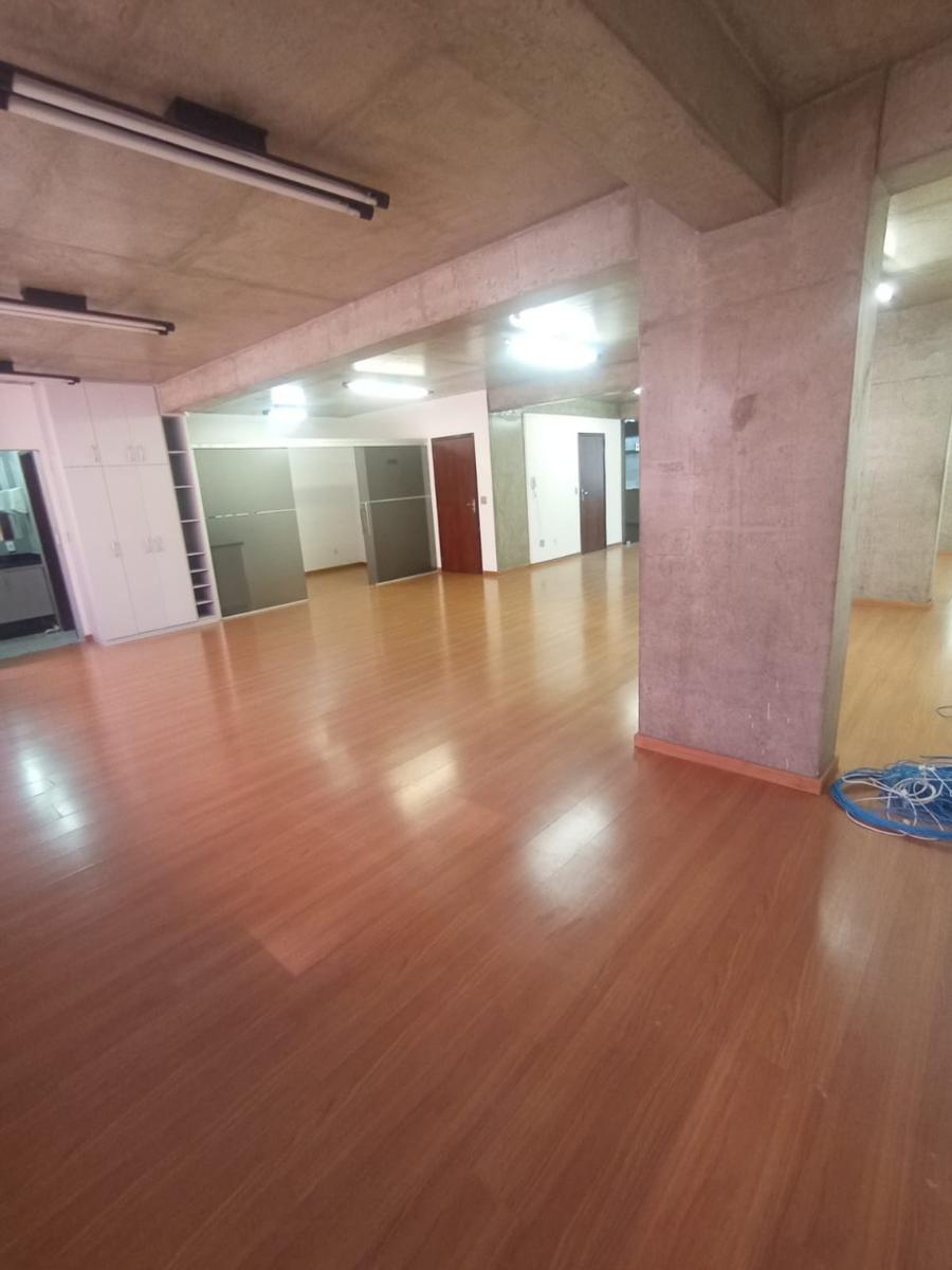 Andar, Centro, 0 Quarto, 0 Vaga