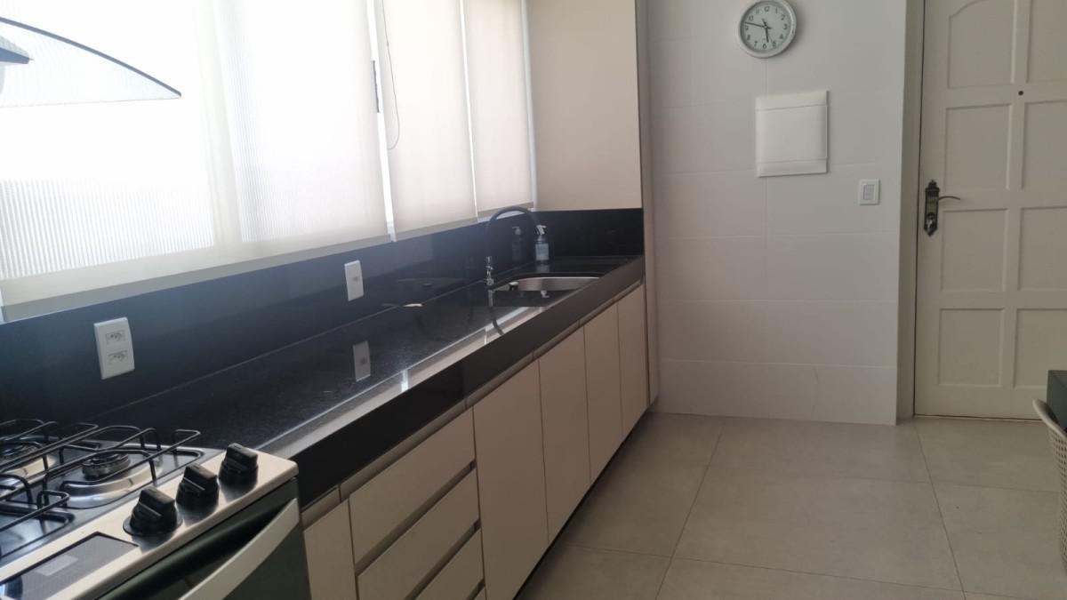 Cobertura, Serra, 5 Quartos, 3 Vagas, 2 Suítes