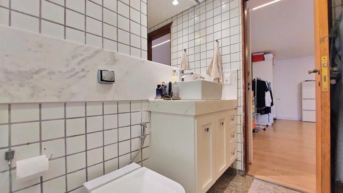 Casa, Comiteco, 5 Quartos, 3 Vagas, 4 Suítes