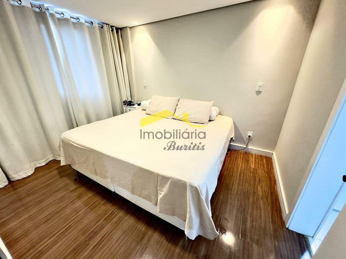 Apartamento, Estoril, 3 Quartos, 3 Vagas, 1 Suíte
