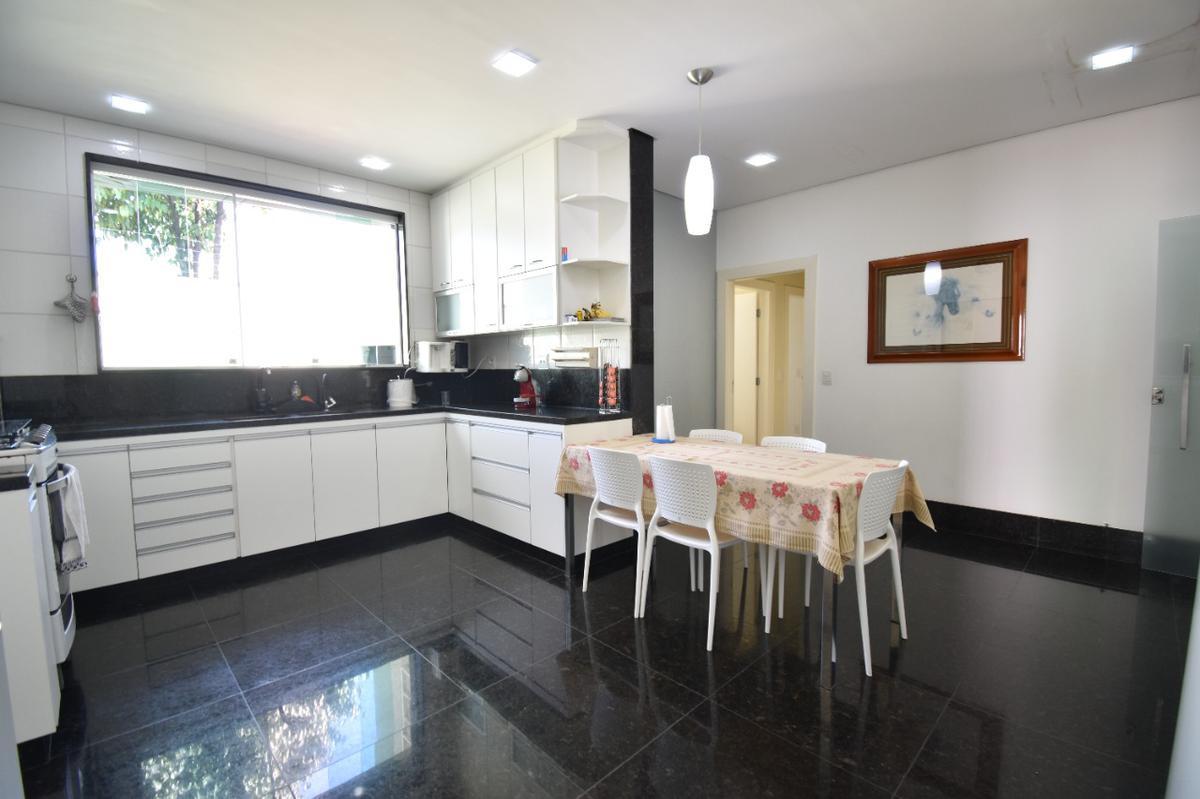 Casa, São Luiz (pampulha), 5 Quartos, 4 Vagas, 4 Suítes