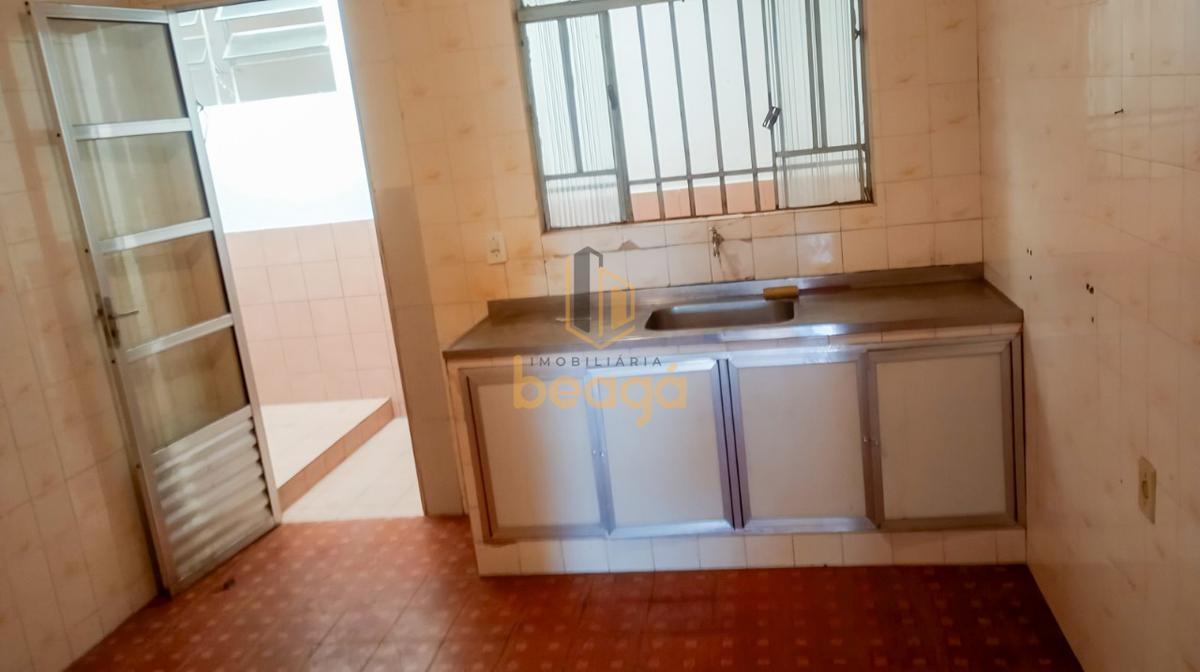 Casa, Flamengo (justinópolis), 3 Quartos, 5 Vagas