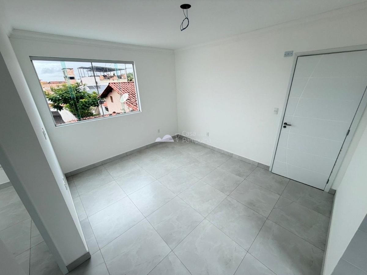 Apartamento, Candelária, 2 Quartos, 1 Vaga