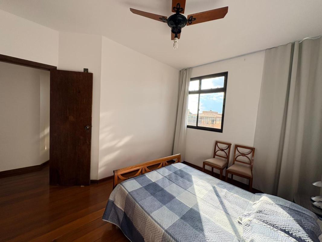 Cobertura, Buritis, 4 Quartos, 2 Vagas, 2 Suítes