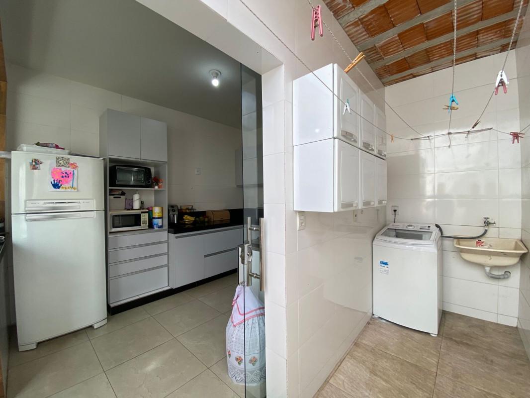 Casa, Alípio de Melo, 3 Quartos, 2 Vagas, 1 Suíte