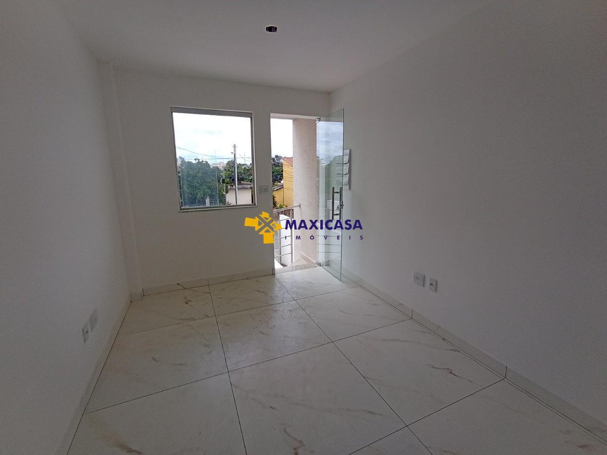 Casa, Santa Branca, 2 Quartos, 2 Vagas, 2 Suítes