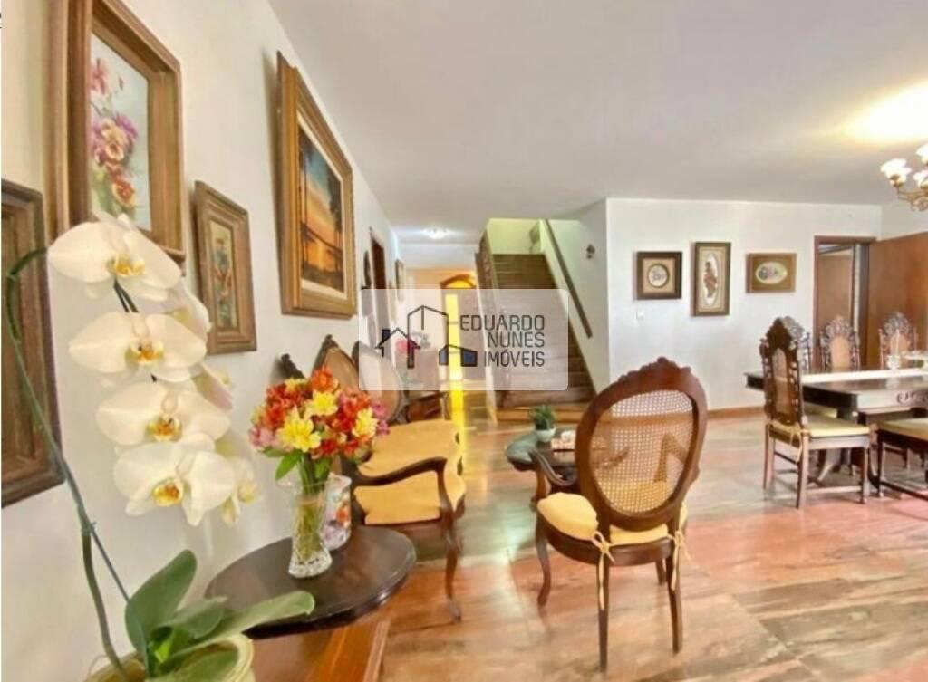Casa, Mangabeiras, 5 Quartos, 4 Vagas, 2 Suítes