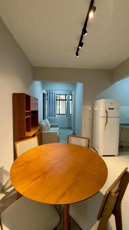 Apartamento, Centro, 2 Quartos, 0 Vaga, 1 Suíte