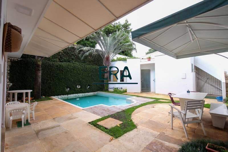 Casa, Serra, 4 Quartos, 5 Vagas, 1 Suíte