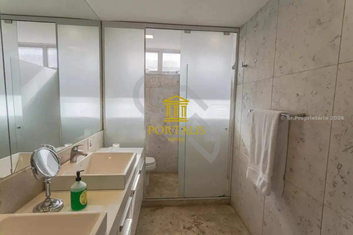 Apartamento, Serra, 4 Quartos, 3 Vagas, 2 Suítes