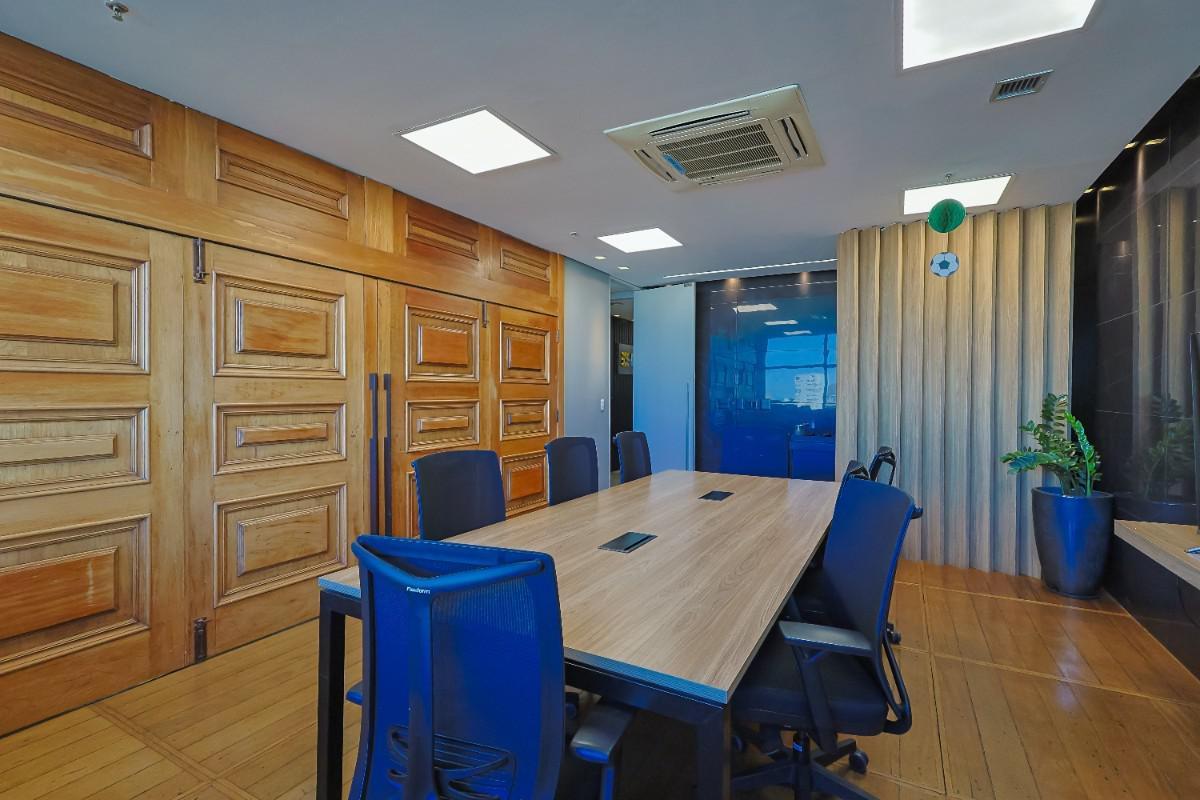 Sala, Vale do Sereno, 0 Quarto, 6 Vagas