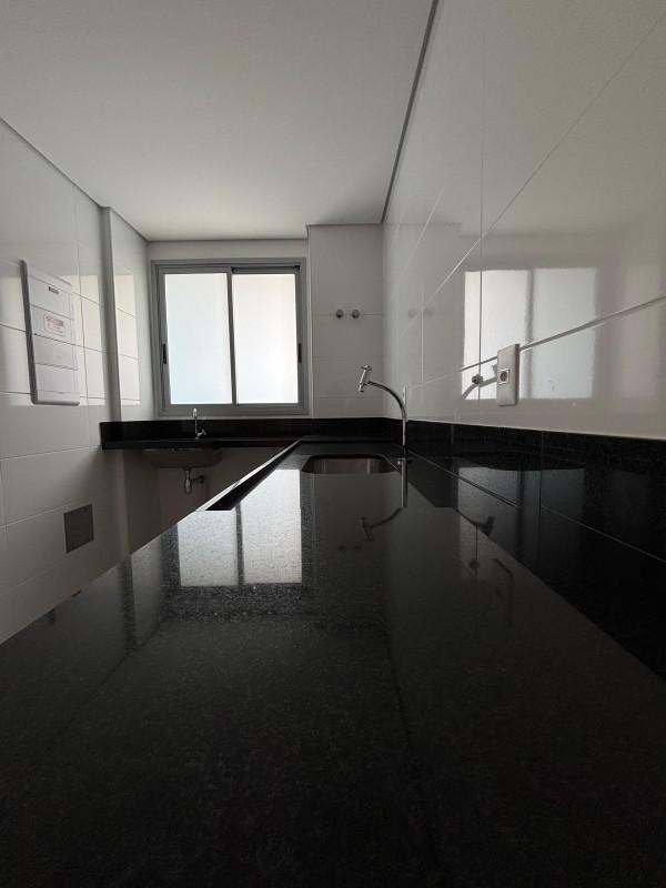 Apartamento, Sagrada Família, 3 Quartos, 2 Vagas, 1 Suíte