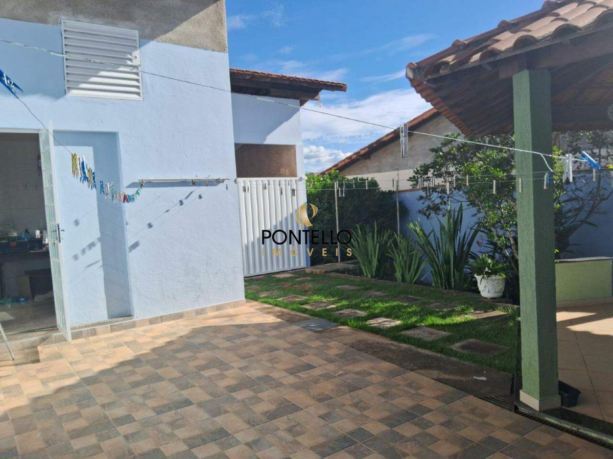 Casa, Esperança, 3 Quartos, 8 Vagas, 1 Suíte