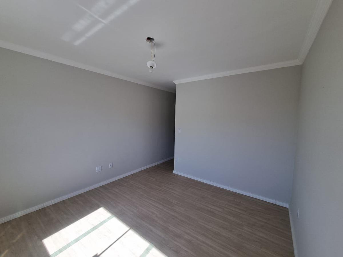 Casa, Planalto, 2 Quartos, 1 Vaga, 1 Suíte