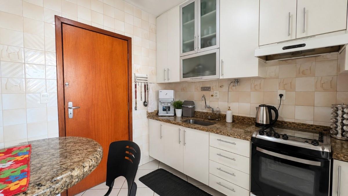 Apartamento, Colégio Batista, 3 Quartos, 1 Vaga, 1 Suíte