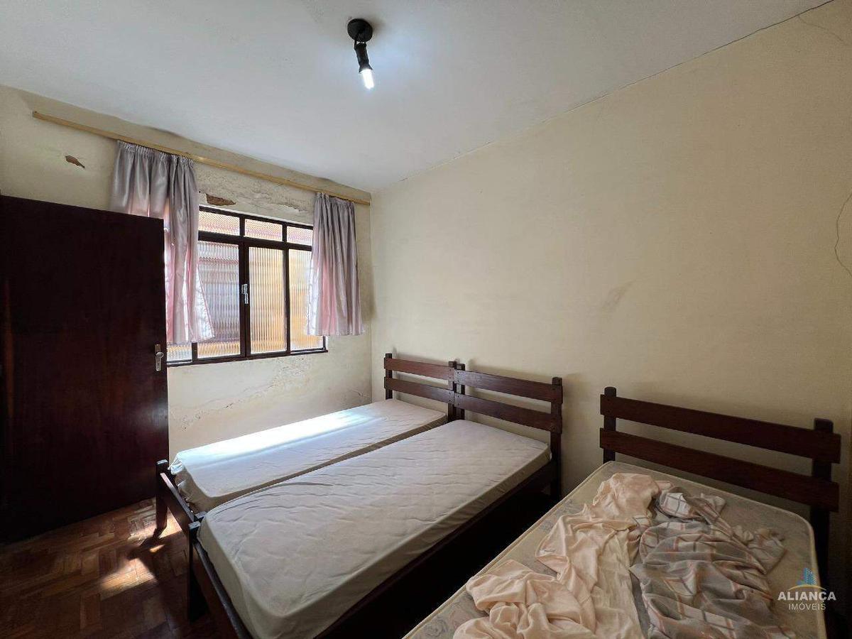 Casa, Centro, 3 Quartos, 4 Vagas, 2 Suítes