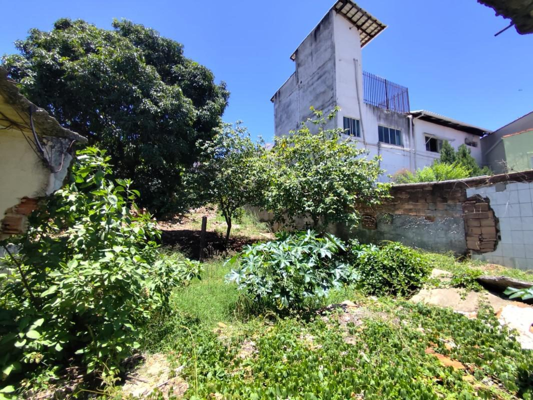 Lote, Planalto, 0 Quarto, 0 Vaga