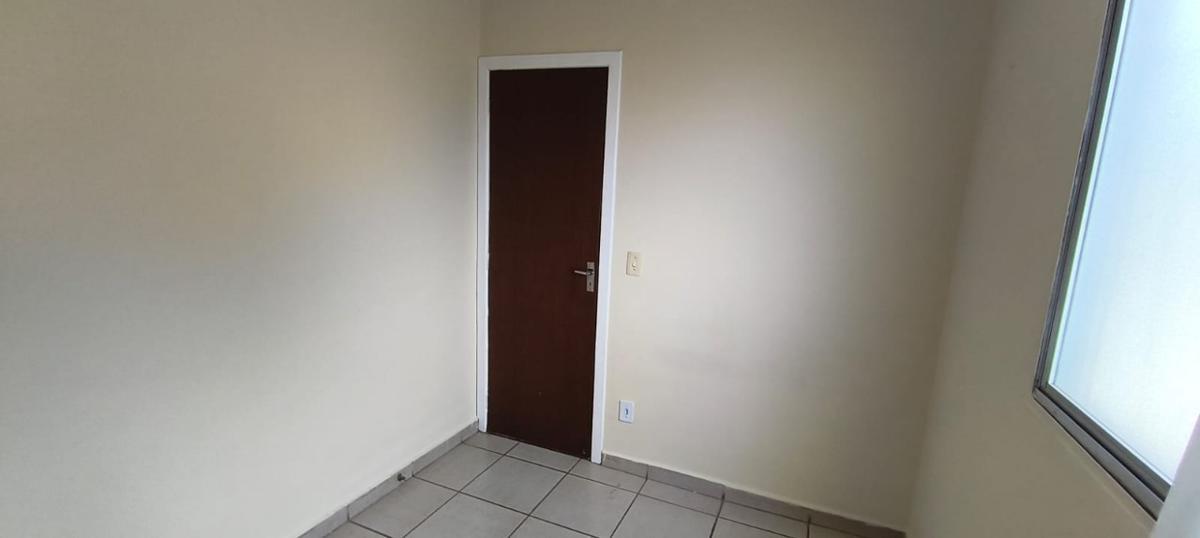 Apartamento, Santa Cruz, 2 Quartos, 1 Vaga