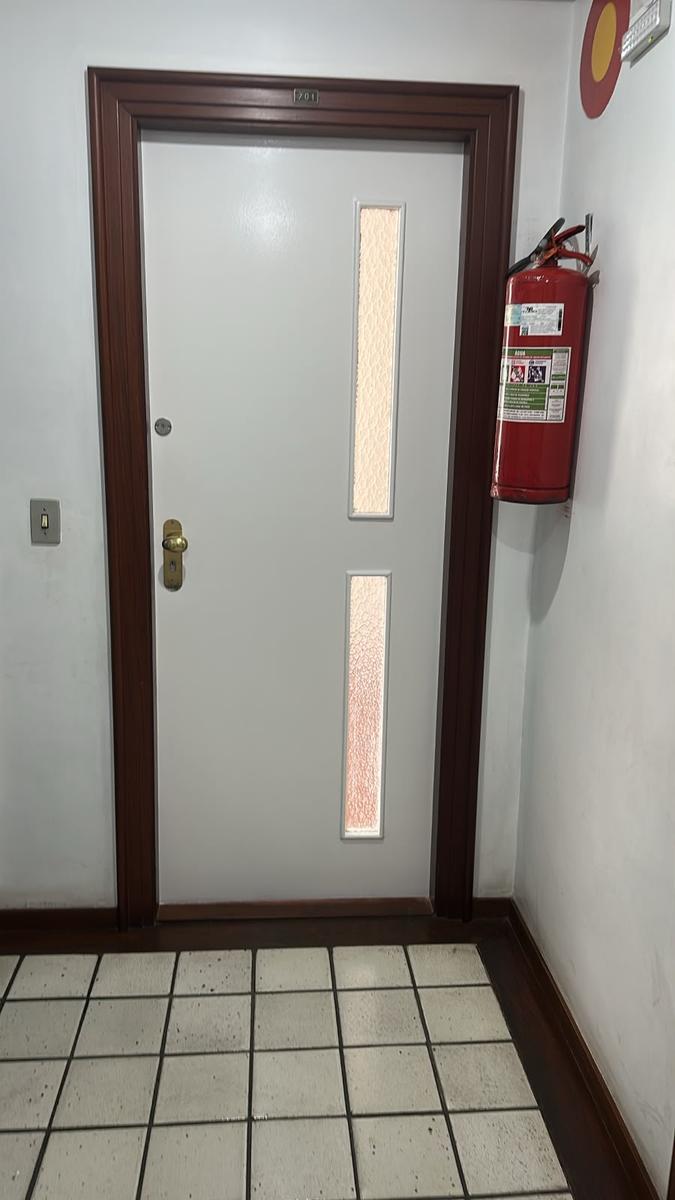 Apartamento, Funcionários, 2 Quartos, 1 Vaga
