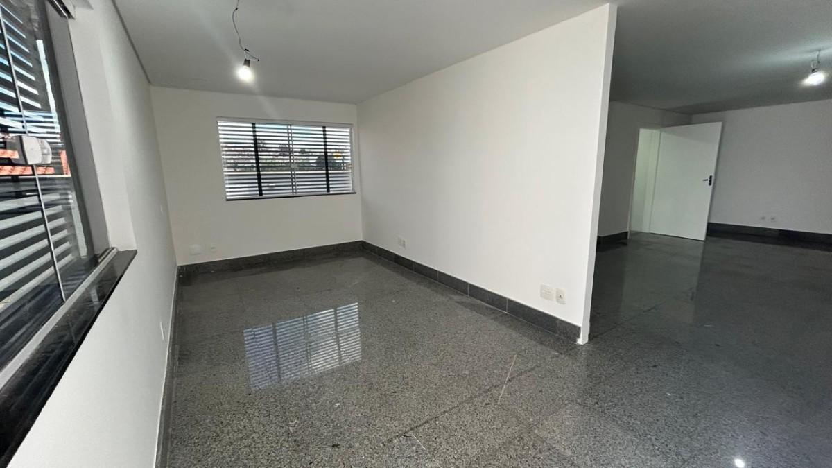 Casa, Cachoeirinha, 4 Quartos, 4 Vagas