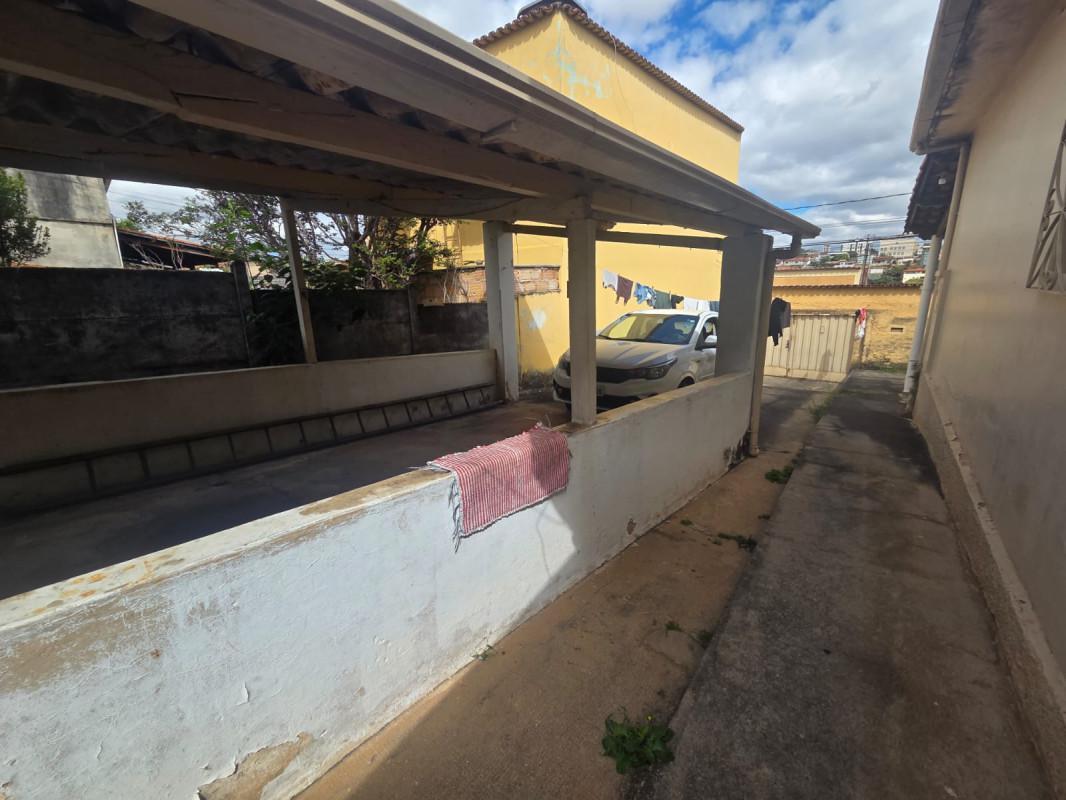 Casa, Novo Glória, 4 Quartos, 5 Vagas, 2 Suítes
