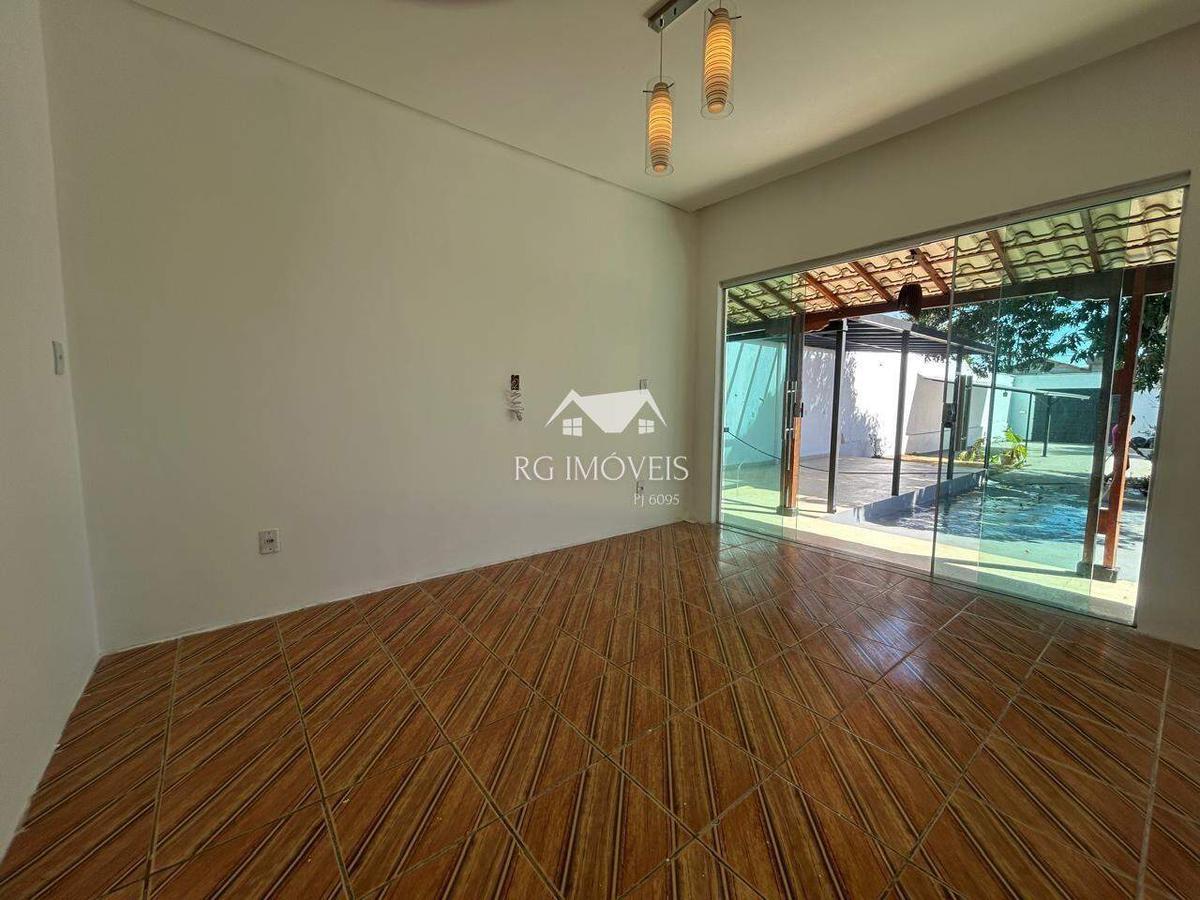 Casa, Novo Progresso, 2 Quartos, 6 Vagas