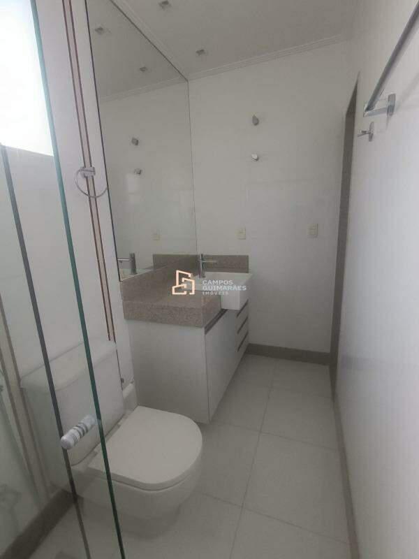 Apartamento, Barreiro, 3 Quartos, 3 Vagas, 1 Suíte