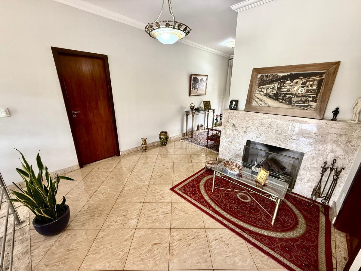 Casa, São Luiz (pampulha), 4 Quartos, 10 Vagas, 3 Suítes