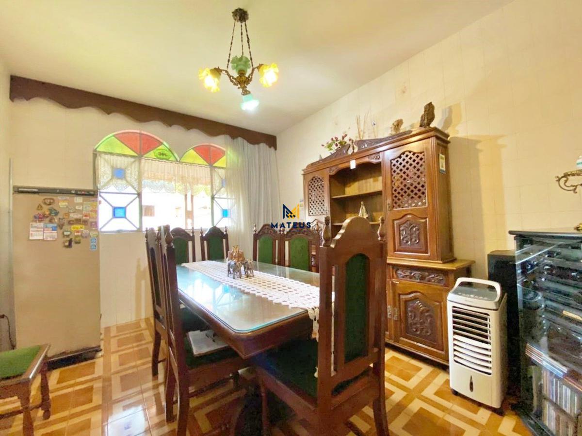 Casa, Caiçaras, 3 Quartos, 3 Vagas, 1 Suíte