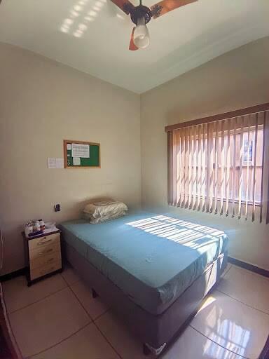 Casa, Surinan, 5 Quartos, 2 Vagas